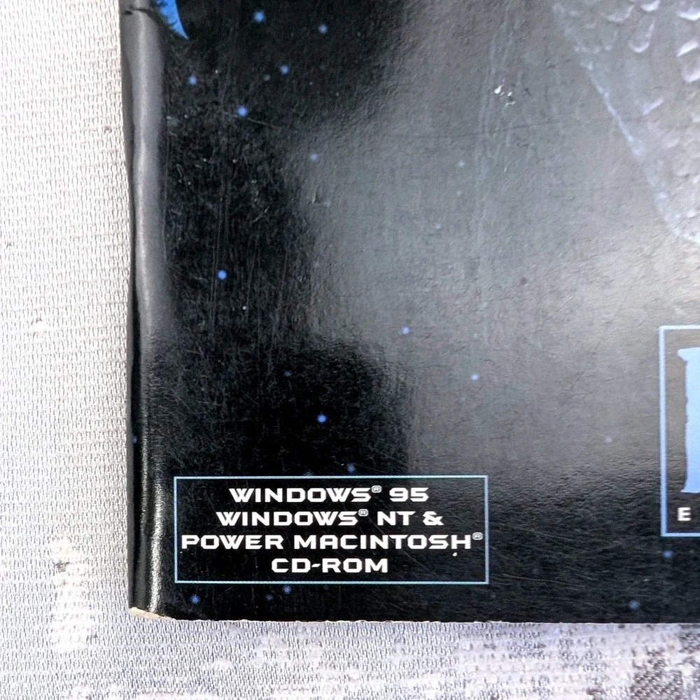 Vintage 1998 StarCraft PC Game Manual Blizzard Entertainment Windows Mac RTS